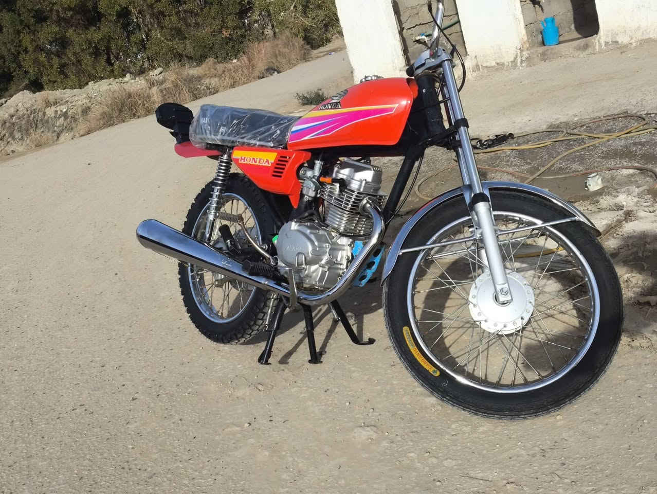 سلام عليكم 
شلامجه للبيع 
  بــدون  
تواصل 
***********
