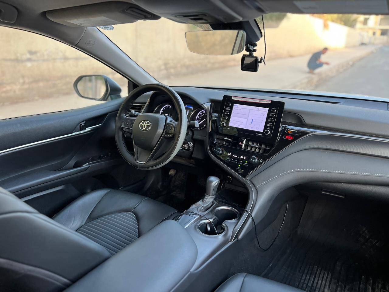 للبيع
كامري 24 SE
ماشي 18الف ميل 
ضرر جاملغ الخلفي أيرباك بردة بدون دواخل 
السعر 230وبيها مجال
للأستفسار ***********
