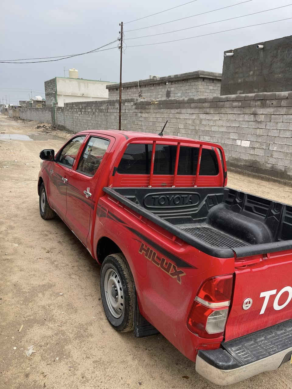 السلام عليكم فلاونزه موديل ٢٠١٣ سعودي شاصي ١٢ كير عادي رقم بصره مشروع الوطني سنويه توهه مجدده مكفوله من الظربه ومن العيب الشرعي بيه صبغ بالبدي صفحت ليمنى وجاملغ صفحت سايق مبدل ولباقي كفاله مكينه وكير كفاله لا تبخير ولا تنقيص ماشيه ٣٠٠ سياره جديده   لتعرف على باقي لتفاصيل اتصل على الرقم / *********** 
مكاني البصرة سفوان
