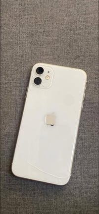 ايفون ١١ اخو الجديد  بطاريه ٩٢ ذاكره ١٢٨ بغداد ٠٧٧٦٤٤٤٥٥٠٥