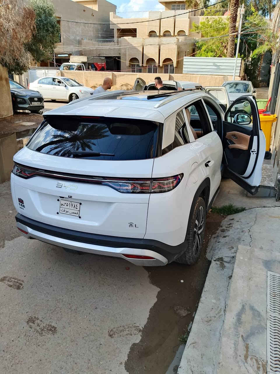 جميع نواع زجاج اليسارات القديم ولحديث نقل وشدداخل بغداد مجانن
وبنسب السعار رقم الهاتف ***********
