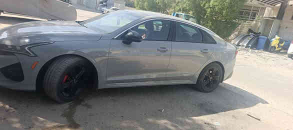 سلام عليكم لبيع كي فايف موديل 21 جديده سياره بطن ماروني مكينه وكير مكفول حادثه فقط جاملغ امامي نفسه  معمر سعر 190 بكاني بغداد البنوك ***********
