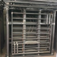 جديد مو مستعمل للبيع ابواب حوش وابواب غرفة وشبابيك ودرج والقياس على ال...