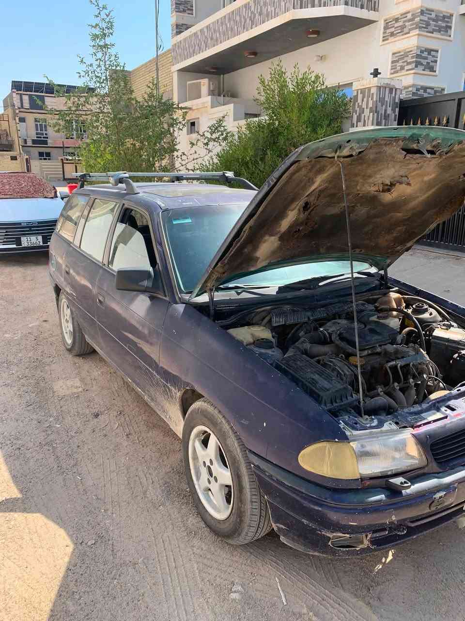 السلام عليكم ورحمة الله سيارة أوبل أسترة للبيع
موديل 95 گير أوتو محرك 1800 فول نضافة تبريد بلادي بس مو شغال الأرضية جلد مكاني فلوجة  لوحة بغداد السيارة بأسمي تحويل ثاني يوم الشراب يتصل ع الرقم ***********
