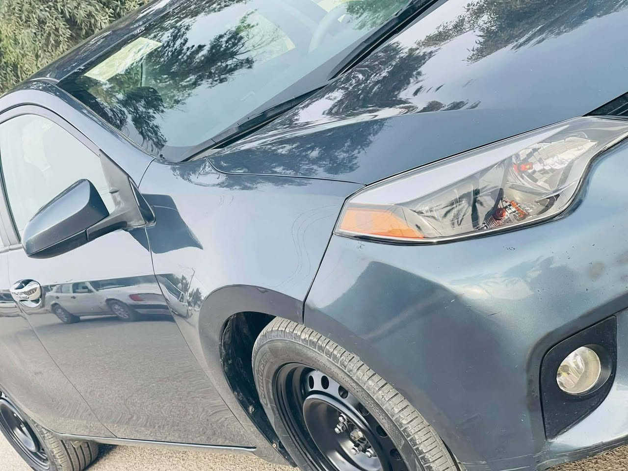 السلام عليكم
كورلا موديل ١٦ رقم أربيل الجديد و بسمي وارد امريكي ضرر قطعة وحدة بدون دواخل شرط و بدون ايرباك وكير ومكينة مكفولات وتخم تاير جديد 
السعر ١٢٥ وبيه مجال قليل حك الجية
العنوان ديالى المقدادية
***********
