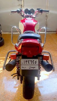 هوندا سيبي • ٧٥٠ • رقم وسنوية