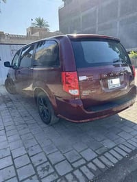 السلام عليكـم دوج كرفان للبيع فقط موديل2019.sxt الخارج GT بلادي ماشيه ...