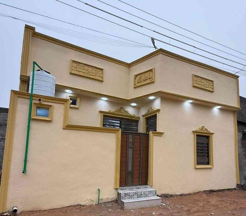 ♦️دار للبيع 🏠 دار للبيع♦️
ابي الخصيب محيله دوره ام زباله 30متر عن التبليط المساحه 105متر واجها 10  نزال 10طابو ملك صرف زراعي بأسم عراقي سند 25اصولي غرفتين وصاله ومطبخ واستقبال وصحيات شارع 8متر متوفر خدمات السعر 59 للتواصل واتساب فقط متواجد ***********
