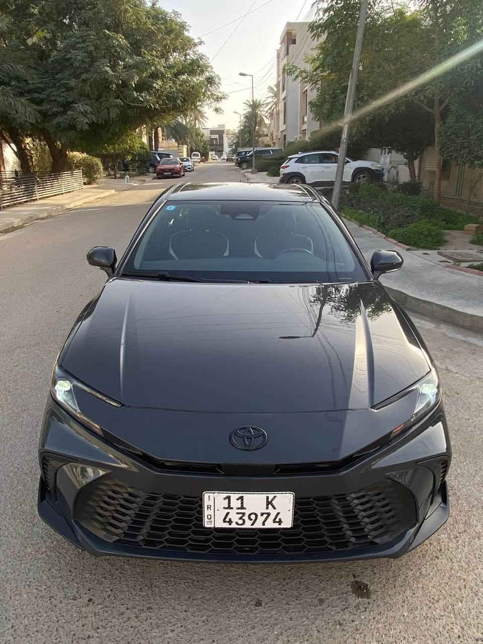 السلام عليكم
كامري 2025 هايبرد 

مواصفات se 

محرك 2500 هايبرد 

شاحن وايرليس 

داخل جلد لونين

فووول رادارات

بصمة 

حادث جاملغ وبنيد 

شاصي مكفول على السونار 

وصور الحادث مرفقة

مكانها اليرموك

للاستفسار ***********
