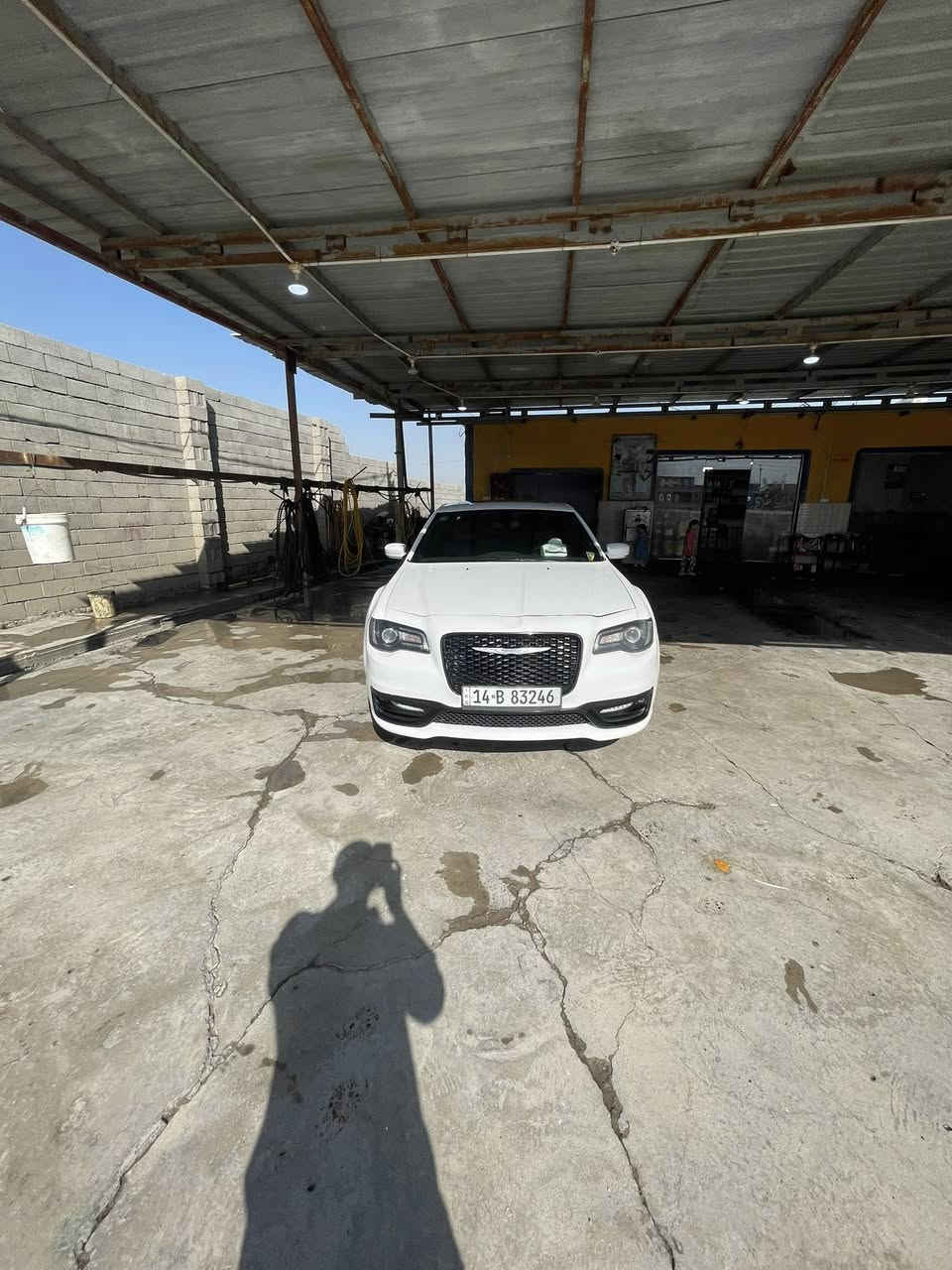 يا الله وبامه 23 اصل اصل راقم البصره بسمي سياره جديده  كلش   وصور الحادث موجوده
تبديل بنيد + جاملق اصلي + 2 بيبان بدون دواخل شرط 
سياره فول الخير فئه S معروفه تجي مفوله 
بدون يرباك  سستم صوت بنورمه شفتات هواي مصفات بيه 
عنواني البصره القرنه *********** 
السعر 265 وبيه مجال قليل
