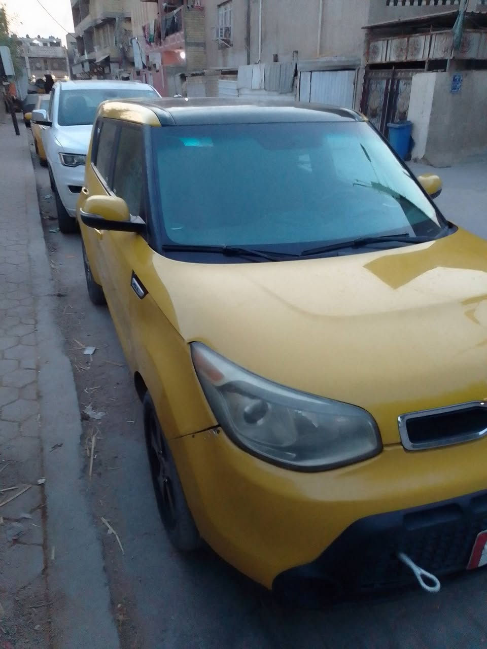 سلام عليكم 2015.  مكينه 2000  فول  1/1 مكينه اتبخر وصدر تعبان سعر100 وبيهه مجال بغداد مدينة الصدر ***********
