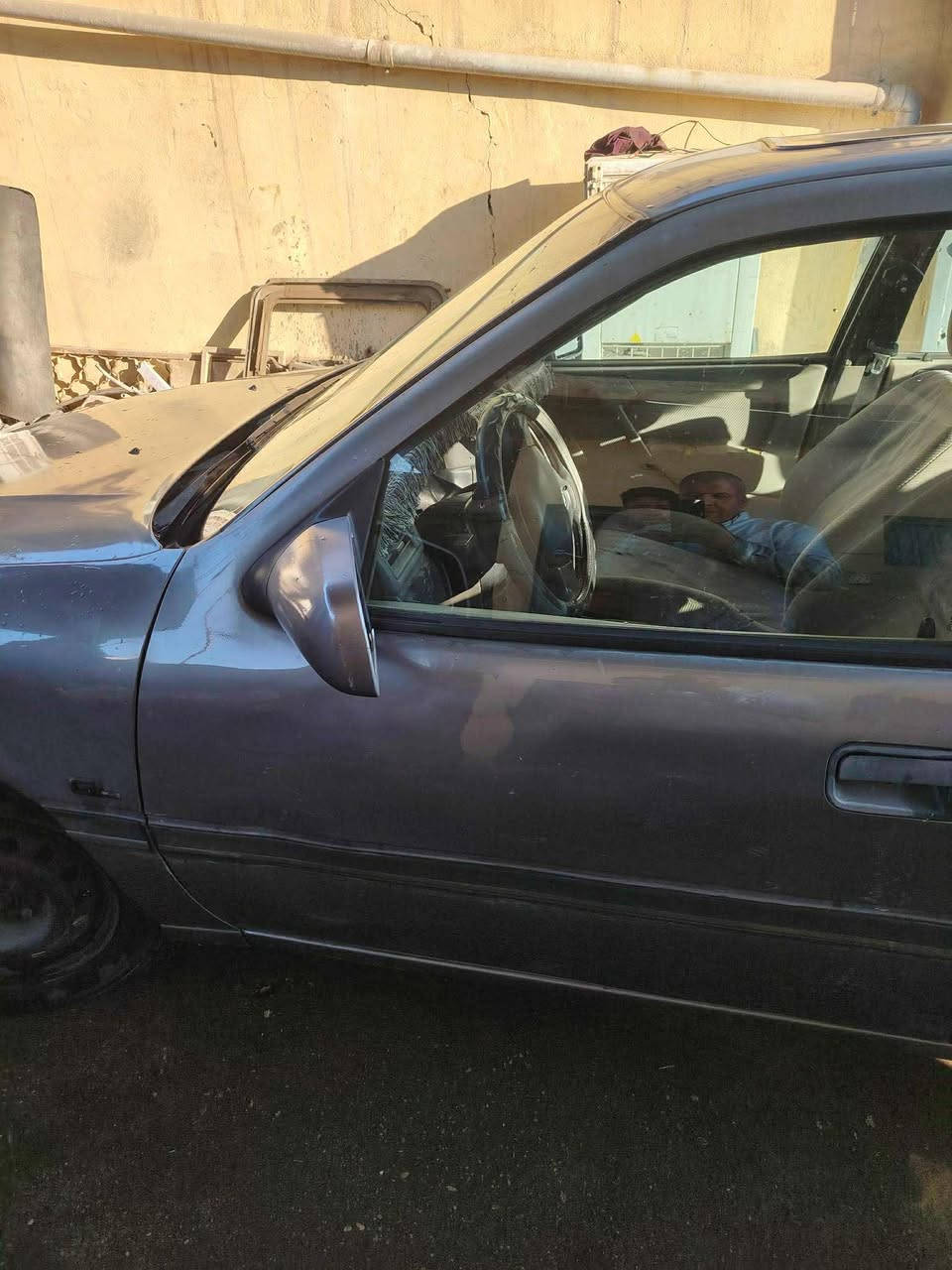 للبيع اوبل فكترا محرك 16
فقط صبغ حزام 
محرك جديد لا صرف ولا نفخ ولا رخاوة 
تخم تايرات جدد طخم مبدل جديد 
تدفئه شغال
السعر 39 وبيها مجال 
العنوان موصل 
الرقم ‭٠٧٧٠ ٥٨٢ ٩٨٢٠‬
