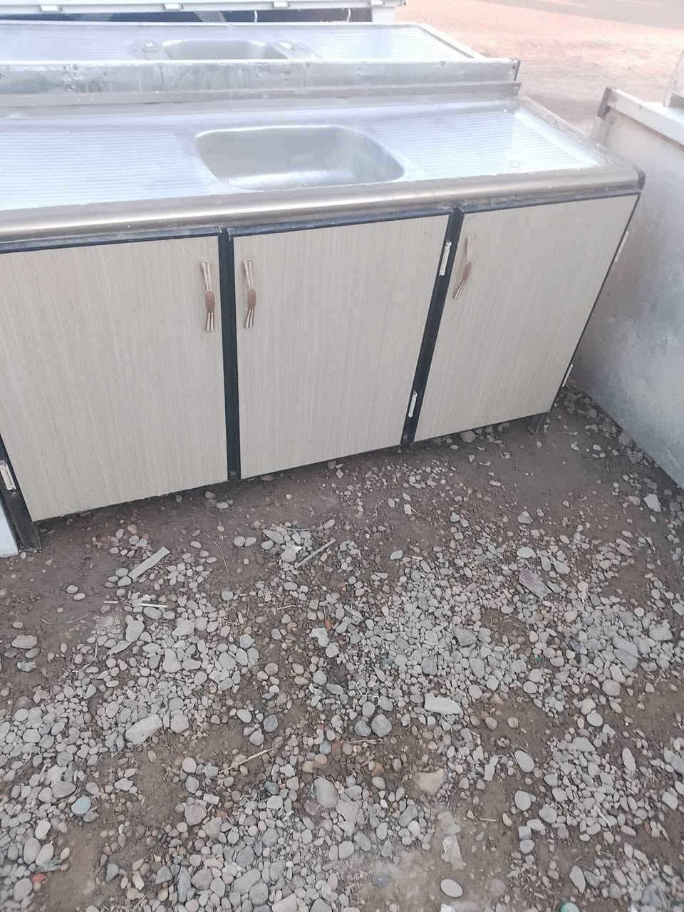 سلام عليكم كاونترات مستعملة للبيع العنوان ابو غريب الزيدان الستفسار خاص او اتصال ***********بي وتساب ***********
