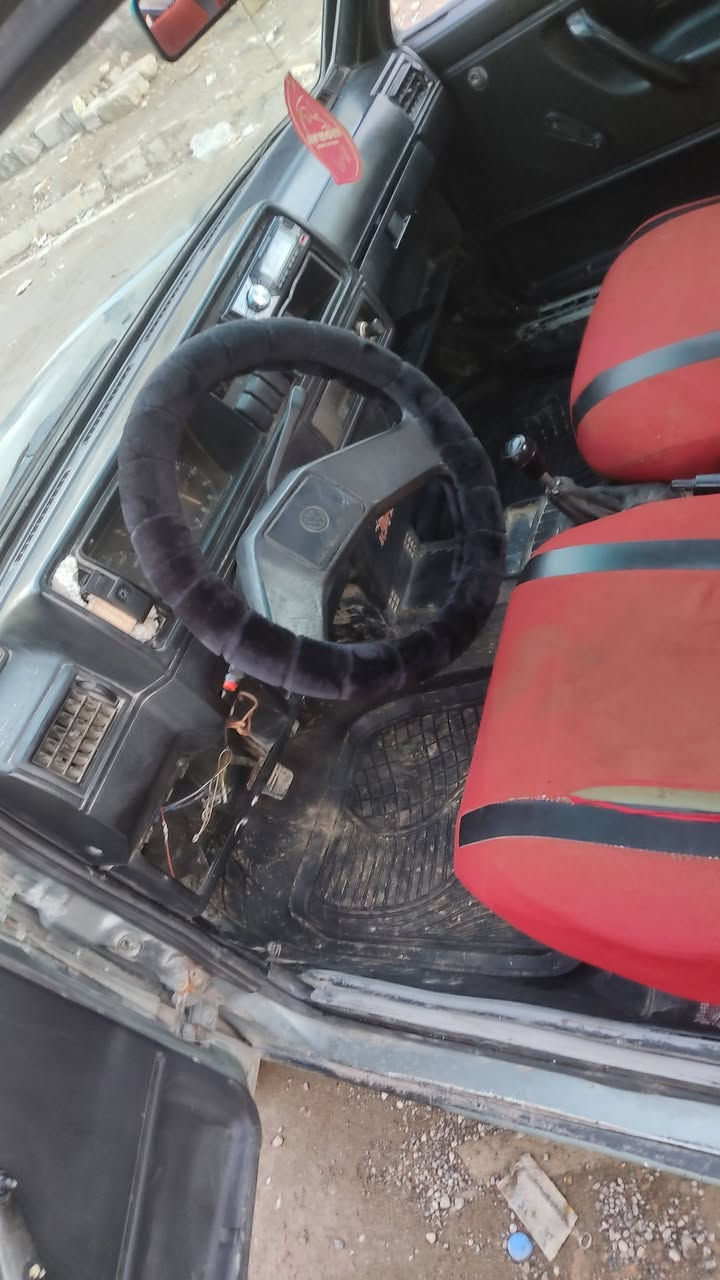 اسلام عليكم كولف للبيع رقم الماني سنويه عاضم مصبوغه حزام جماليه شرط محرك وكير سعره 22 كربون موجودشرط التحويل م̷ـــِْن اشرعي وكله م̷ـــِْن الوكيل  ***********
