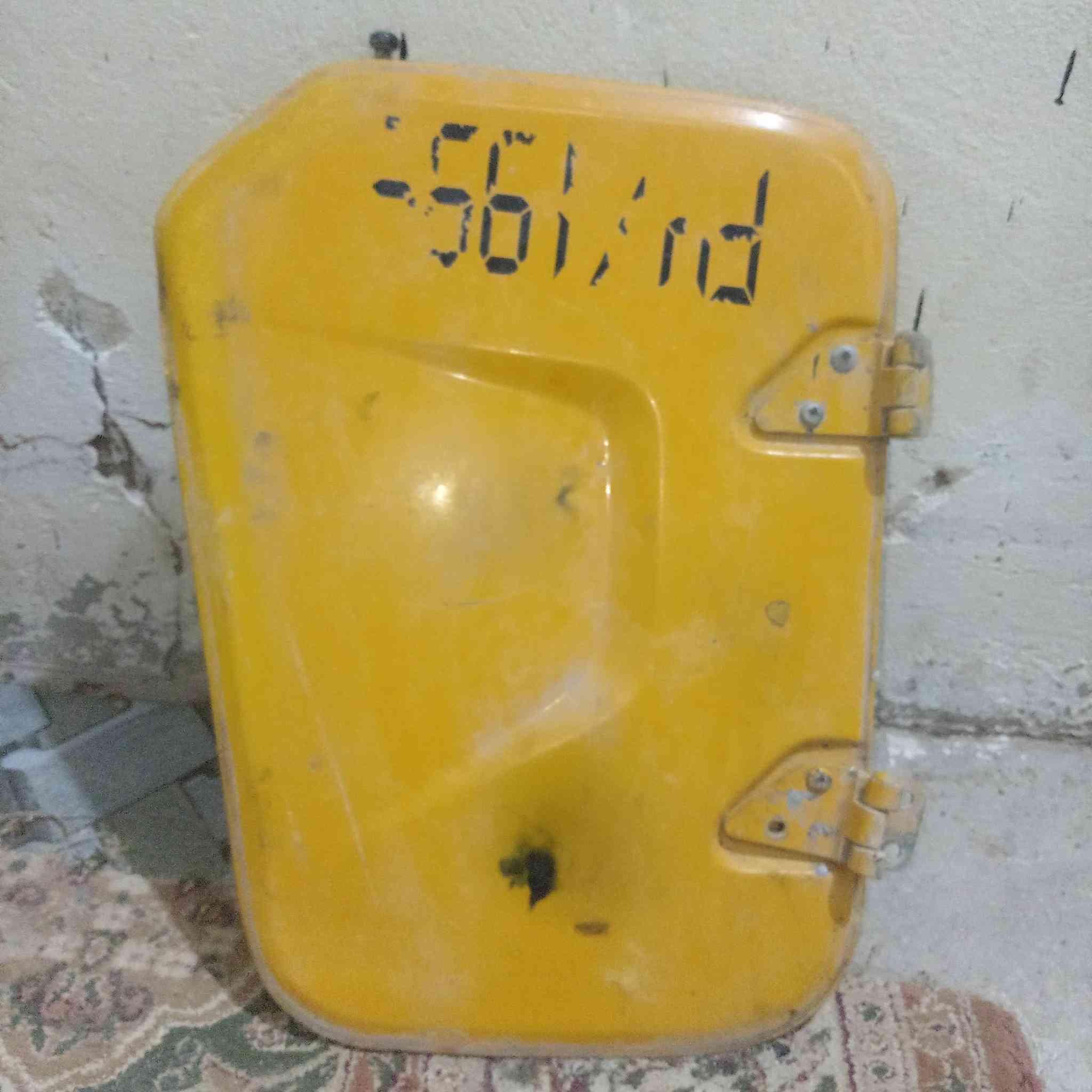 سلام عليكم متاح باب تكتك جهه اليمنه الي يريدهه 
***********
