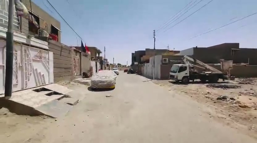 على بركة الله 
دار سكن للبيع بالقاطع طابو صرف باسمي مباشر التحويل بل عقاري 
 كل الخدمات متوفره الدار طابقين مقابيل الصفوه شارع التبليط طابقين الاول يحتوي على استقبال كبيره ومجمع صحي مجاور الاستقبال وغرفتين وصاله ومطبخ وصحيات خارجيه وداخليه  والطابق الثاني ثلاث غرف وصاله سطحين  
المساحه [260] متر
الواجهه[ 13]متر  والنزال 20 متر
بناء جديد كله طابوك وكونكريت الاساس والسقف الاستفسار الاتصال على الرقم واتساب او مراسله الصفحه شخصيا

***********  وتساب 
***********
