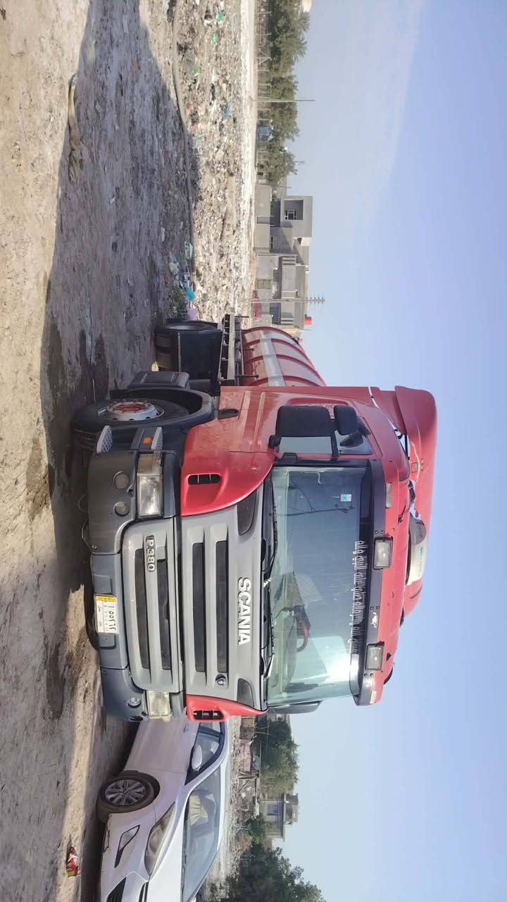 السلام سكانيا 2006 انجكتر خطين تانكي 16الف جديد رقم بابل غير متواجد ع فيس الاستفسار
***********
مكاني بابل
