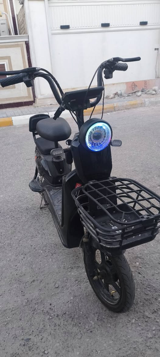 دراجه شحن للبيع الدراجه نضيفه شوفت عينك مابيه اي نقص والسعر خاص


**إذا كنت صاحب هذا الإعلان وتريد حذفه لأي سبب، رجاءا أرسل رسالة إلى الدعم الفني**