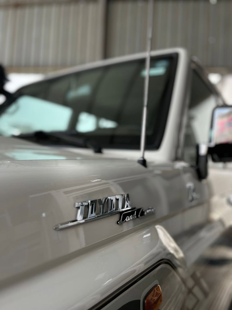 سلام عليكم تويوتا لاندكروزر شاس موديل 2022 فول مواسفات داخل مش مشي بريمي رقةم واحد سيارة رقةم شيمالي سليماني ماشية 37,000 فةقةت صفر صفر مكفولة كةفالة عامة***********
