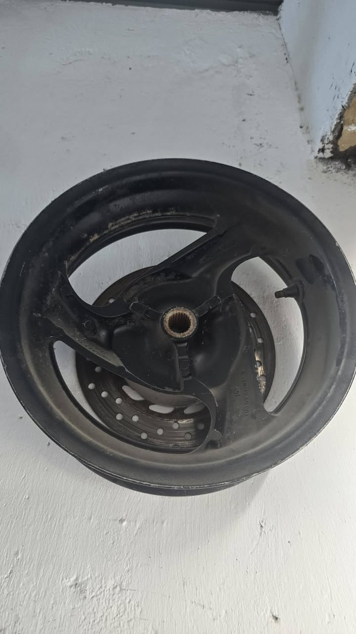 للبيع غراض فورزه تفصيخ اصلي
0/10
0/9
0/8
شنوالتريده موجود العنوان 
البصره _ القرنه
الهاتف ***********
