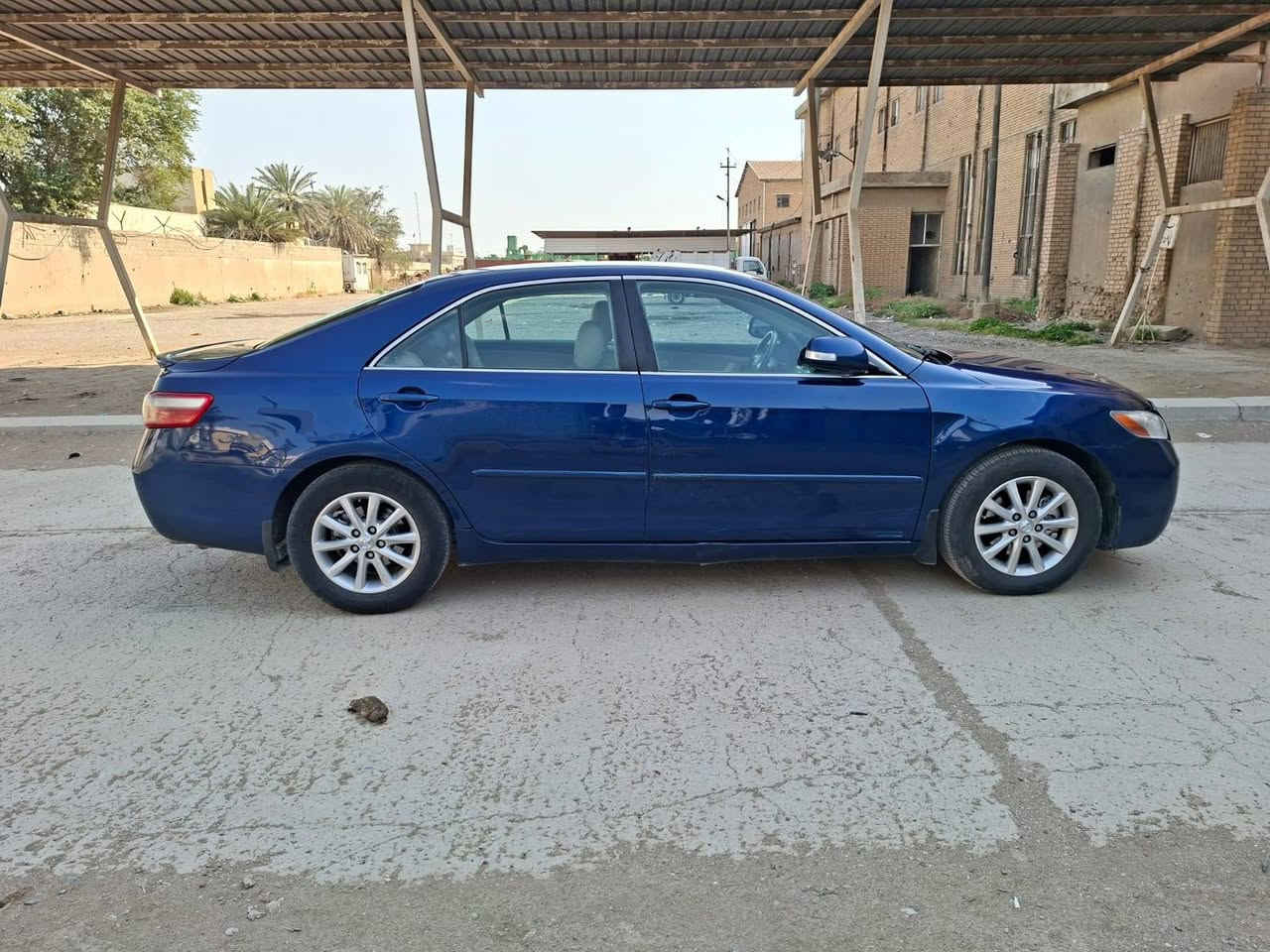 السلام عليكم للبيع كامري موديل ٢٠٠٩ محرك ٣٠٠٠ سته سلندر تبريد ثلج صدر امامي خلفي نظيف تخم تاير جديد كشنات جلد +كهرباء تحكمات استيرن كهربائيات كلها شغاله سياره جاهزه من كلشي بيها رش البنيد وقبق الصندوق اثر جراد سياره بدون حادث دواخل كفاله السعر ٨٨ وبيها مجال 
مكاني الدوره ابو دشير 
رقم الهاتف *********** بغداد, العراق
