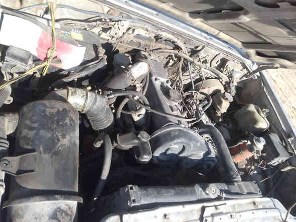 سلام عليكم سياره كالوبر موديل تسعه وتسعين رقم انكليزي جديد محرك كاز وياه محرك بطه ثنين ونص حاويه هوه وتفرعاته كامله الرقم ***********فقط رصيد العنوان بغداد مدينة الصدر السعر 55 وبيها مجال
