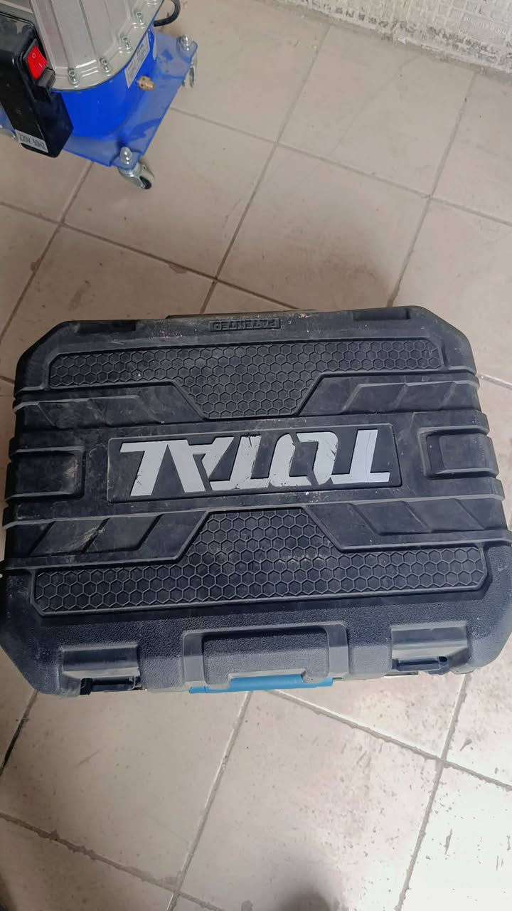 اغراض صايانه سبالت ٧٥٠ بيهن مجال
العنوان الاستكشافات شارع السجه قرب افران سلام ***********
