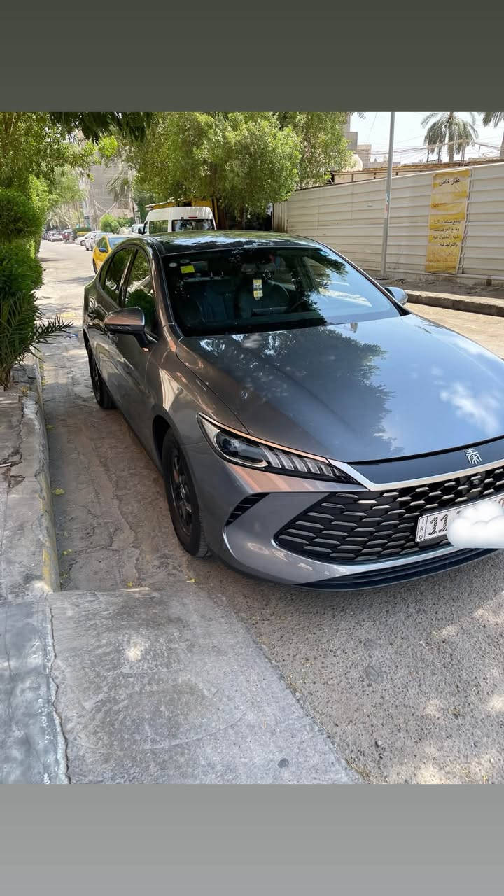 � للبيع BYD Qin Plus
مديل 2025 
✅ كفالة عامة من الصبغ، التبديل، البارد، والتكحيل.
✅ الممشى: 10,950 كم فقط. الكلي
✅ السيارة بحالة الوكالة، ولا تحتاج أي مصروف.
✅ جميع الأغراض الأصلية موجودة، مع الشاحن الأصلي وكامل ملحقاته.
✅ كاعيات حوضية أصلية.
بسمي تحويل مباشر
📍 الموقع: بغداد – الكرادة.

💰 السعر: مناسب جدًا وأقل من سعر السوق للمشتري الجاد.

للاستفسار أو المعاينة، راسلني على الخاص أو اتصل***********
