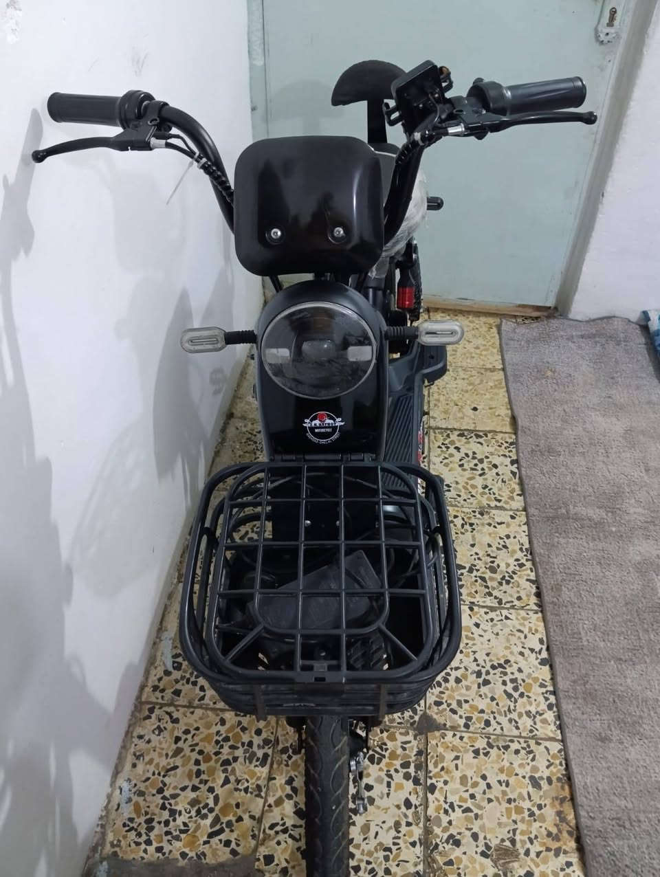 السلام عليكم دراجه شحن للبيع السعر 350) ***********
