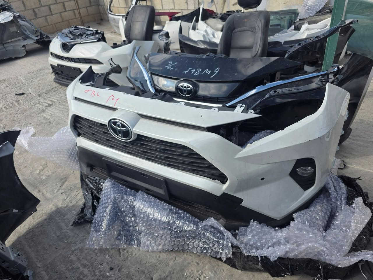 يعلن مجمع 💛بوابه الخليج💛
🧡الفرع الثاني الواقع في شارع الصناعه مقابل كراج غسل الزبيدي 

تمً بعون لله تعالى وصول مواد جديده كصات كامله من موديل ٢٠٠٣ الى ٢٠٢٥ 
***********
باداره ابو مصطفى 
الفرع الاول بغداد السنك مقابل كراج الطوابق 
يتوفر لدينا توصيل كافه محافظات
