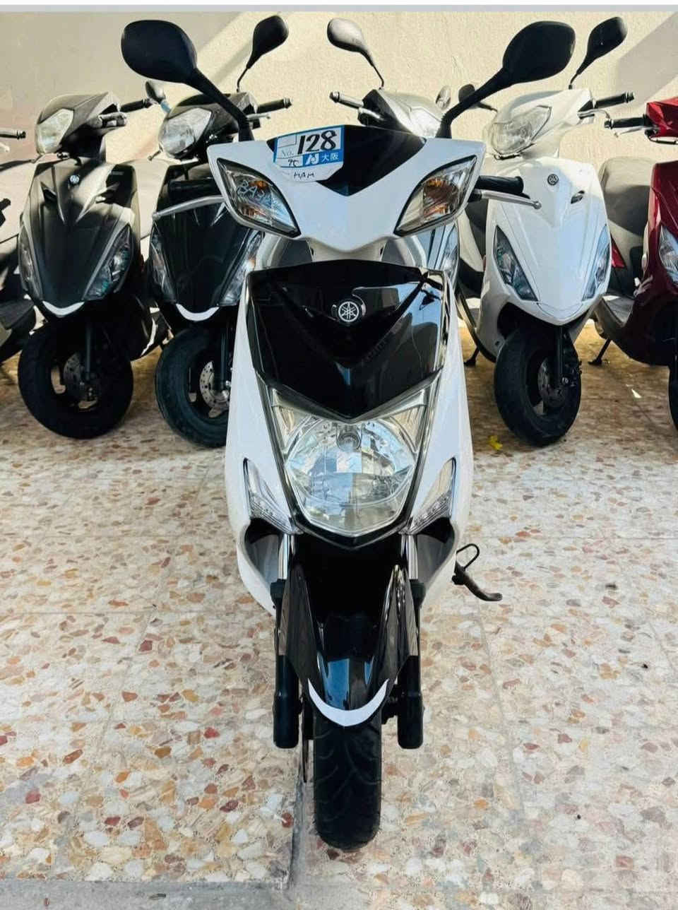 السلام عليكم : للبيع دراجه سكنس لد ياباني نوزل قبق نفخ حساس موديل ١٤ دراجه نضيفه وكفاله السعر خاص تحياتي للجميع


**إذا كنت صاحب هذا الإعلان وتريد حذفه لأي سبب، رجاءا أرسل رسالة إلى الدعم الفني**