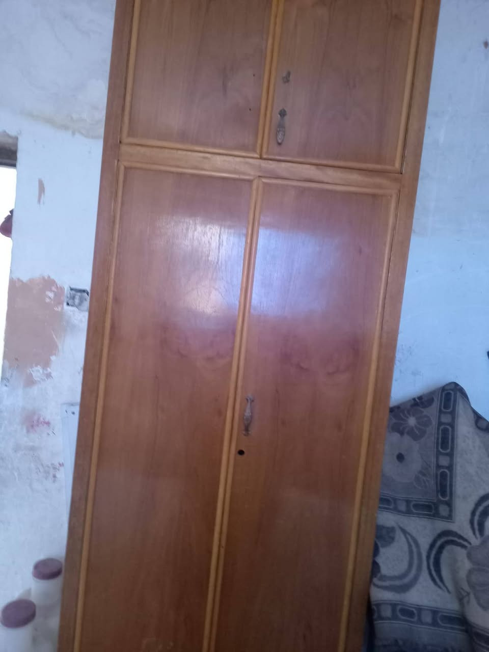 السلام عليكم عندي كنتور بابين نضيف اريدة ١٠٠ مكاني مكتبة تاج معارك ***********
