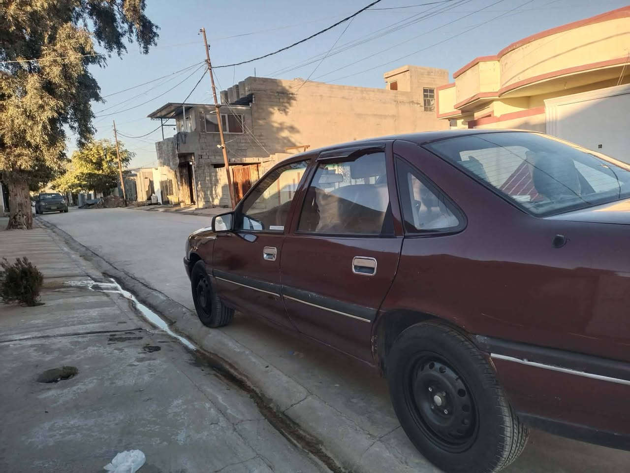 اوبل فكترا
موديل 1990
بطاقه بنزين بي 
سنويه بسمي صار ٨شهر منتهي
شرط تحويل 
سعر 38$بيمجال 
مكان السيارة كركوك 
***********
