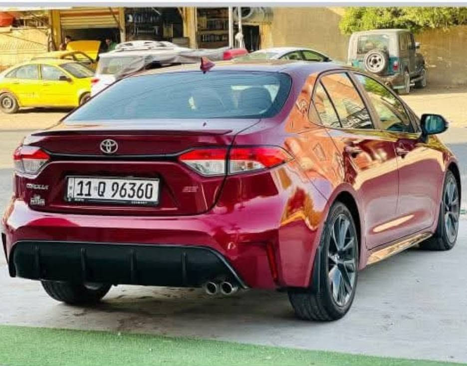 كورلا وارد امريكي
موديل 2024 
فول مواصفات 
بصمه 
فتحت سلايت 
سياره S 
السعر 160$ورقه  وبيها مجال 
الاستفسار على هذه رقم 
***********

