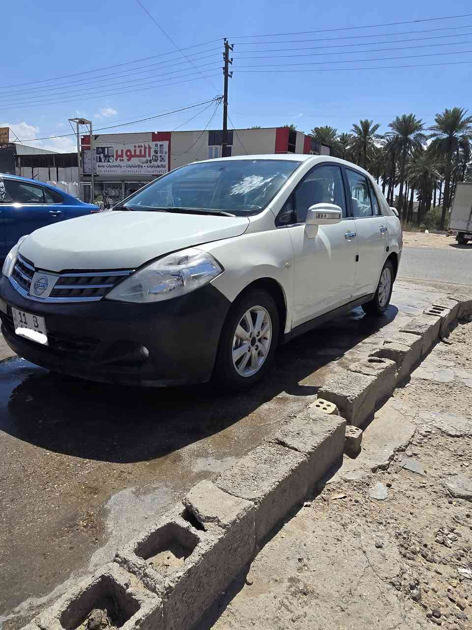 السلام عليكم 
نيسان تيدا 2009 خليجي 
محرك 2000 
داخل بيج
 رقم بغداد انكليزي جديد
 والسيارة مثل ما موضحة بالصور 
 العنوان بغداد اليوسفيه ناحية الرشيد
 الرقم ***********
***********
 والسيارة بأسمي البيع شرط التحويل

السعر ٨٣ وبيها مجال بسيط بالعافية على اللي ياخذه
