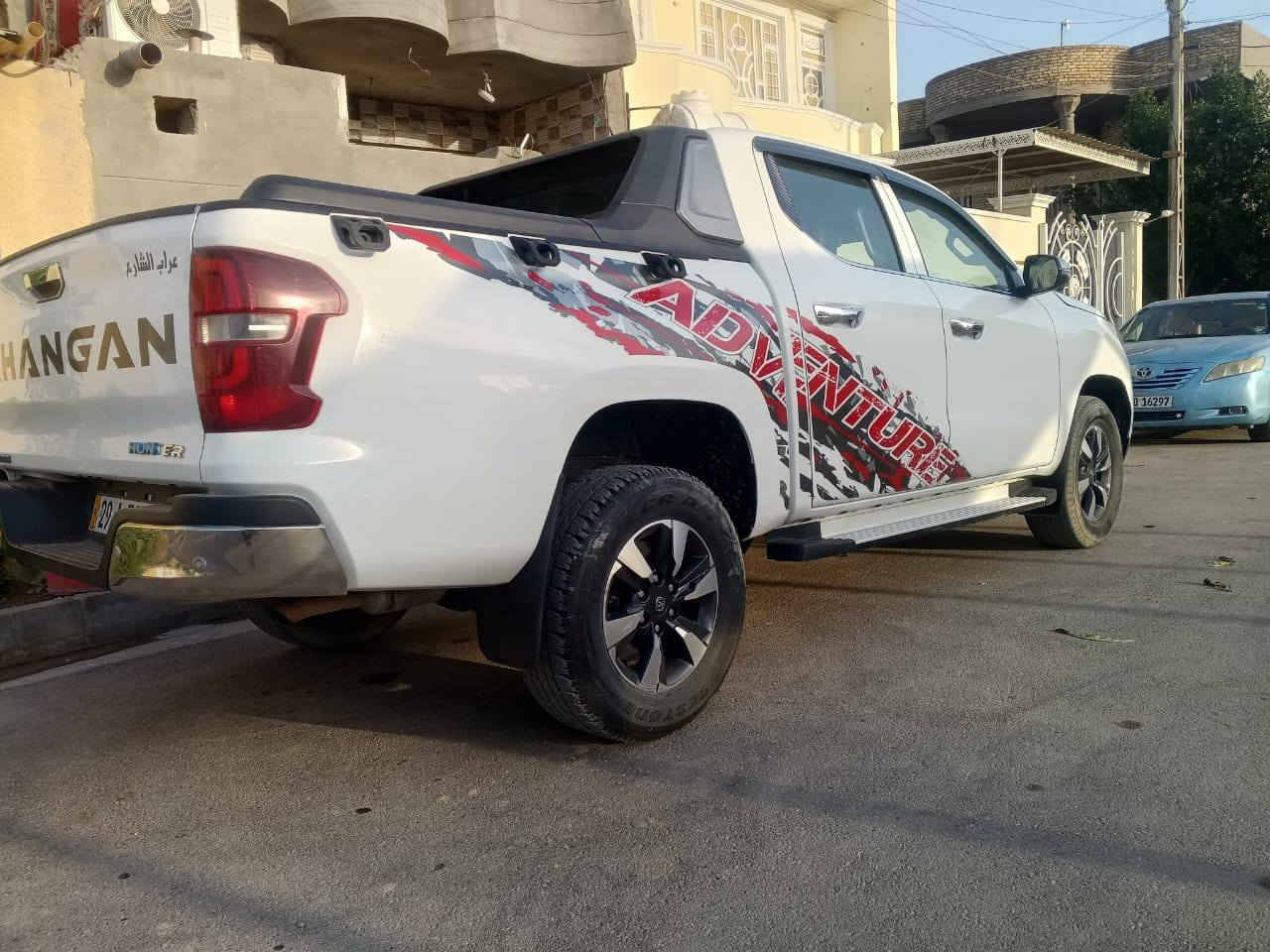 للبيع  او مراوس حسب القناعه بيكب هانتر شانجان
رقم واسط بسمي
موديل 22 السياره حره  شرط التحويل
 مواصفات السياره
 3بصمات 
تبريد قطعتين 
لايت زنون 
دفع رباعي 
كشنات الاماميه كهرباء 
كامره وحساسات خلفيه كامره جانبيه 
 اشاير بالمري 
نظام قياده سبورت وايكو نورمال 
كير عادي واتو 
شاشة دشبول تحكم ستيرن 
قفل سرعه كير ومكينه مسيوبوشي بانزين عادي  سووبر 0جاج تيربو 4سلندر يعني انسه دوانز
تخم تاير
السياره اي نقص مابيها 
ماشيه 130
بيه قطعتين السياره والباقي كفاله 
مراوس حسب الرغبه الي عدك دزه سعره162بيه مجال  
***********
