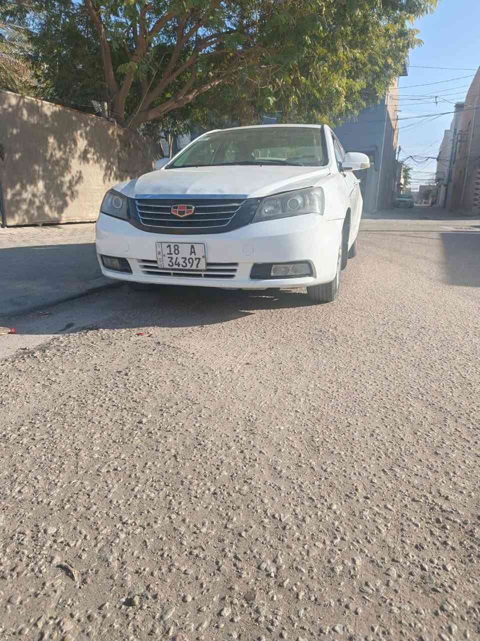 السلام عليكم
سيارة امكراند فول فتحة السيارة بيهة صبغات خفيفة تبريد شغال حدادية مكينة كير كل مكفول السيارة رقم انكليزي كربلاء السعر 55 اوبيهة مجال للشراي ***********
