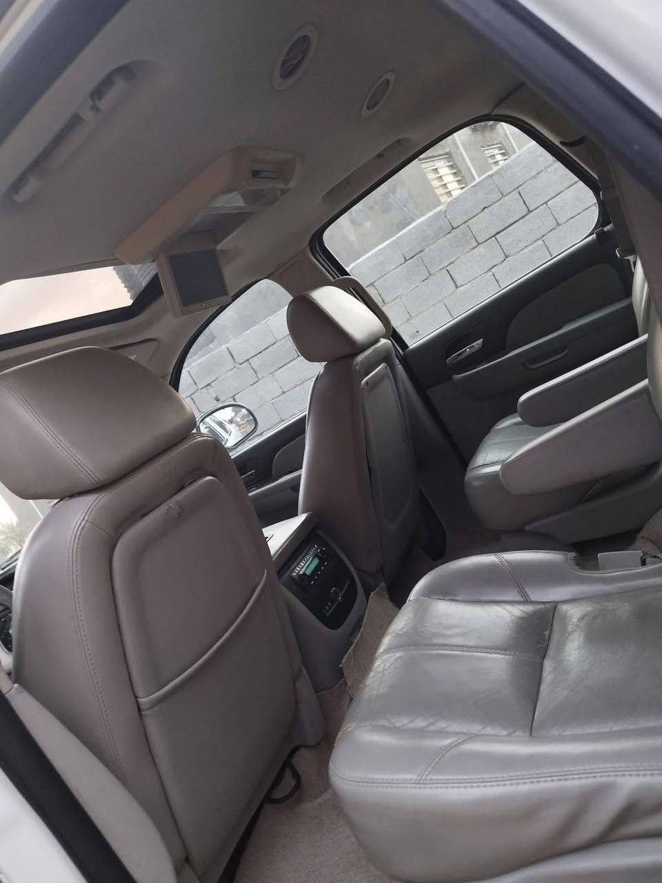 تاهو فول موصفات LTZ كصة جنطة متومه شمالي سعره 65 مكان سياره ميسان لاتصال ***********
