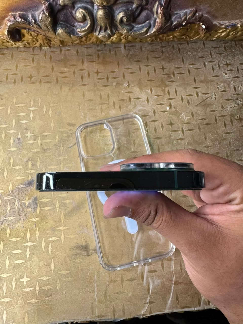 للبيع ١٣ برو ماكس ذاكره ٢٥٦ بطاريه ٧٨ كله بلاد
فقط كامره مبدل من جهاز لجهاز الجهاز كلش نضيف 

سعره ٦٠٠


**إذا كنت صاحب هذا الإعلان وتريد حذفه لأي سبب، رجاءا أرسل رسالة إلى الدعم الفني**