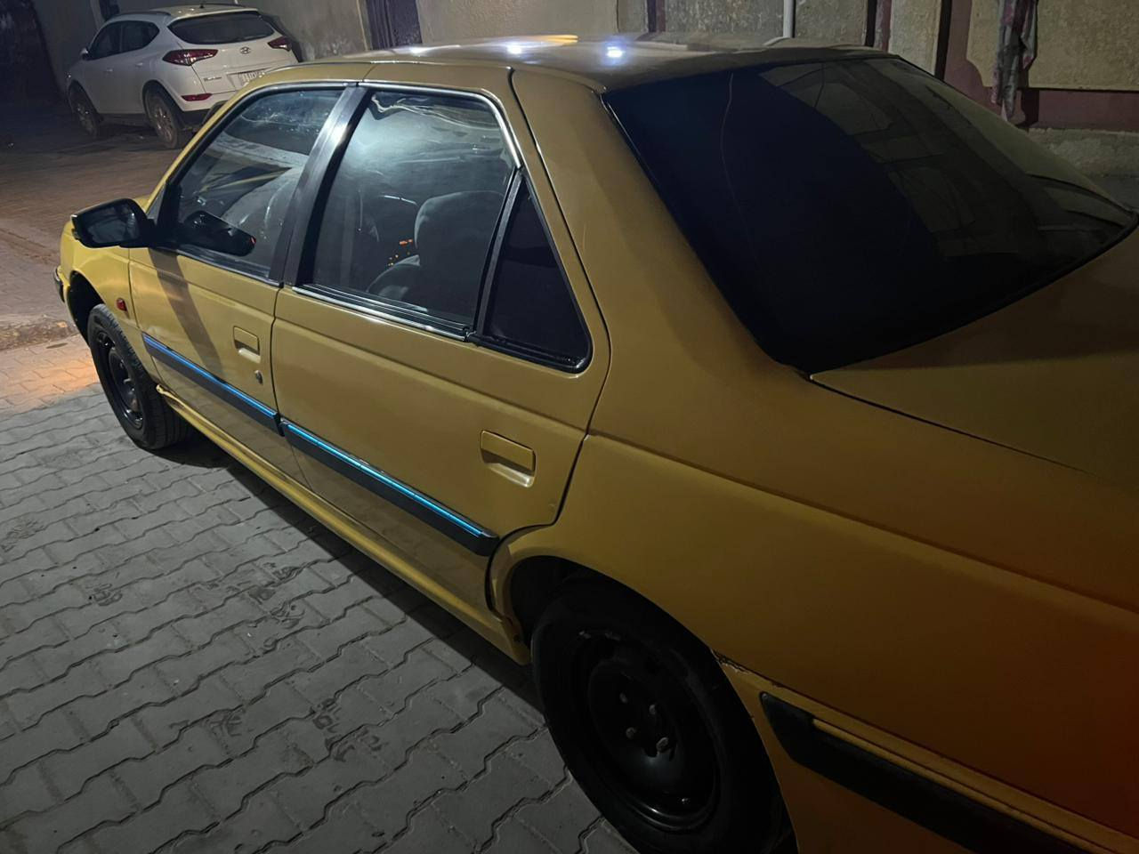 سلام عليكم 
بيجو بارص 2010 سياره كلش جاهزه محرك وكير عل شرط تبريد ثلج تخم تايم وتخم ويل جدد توني شادهن حداديه جديده سياره كلش نضيفه ما متعوبه رقمها مثنى بأسمي مداور ثاني يوم سعرها 35وبيها مجال مكانها بلرميثه رقم تليفون ***********غير متواجد ع الفيس
