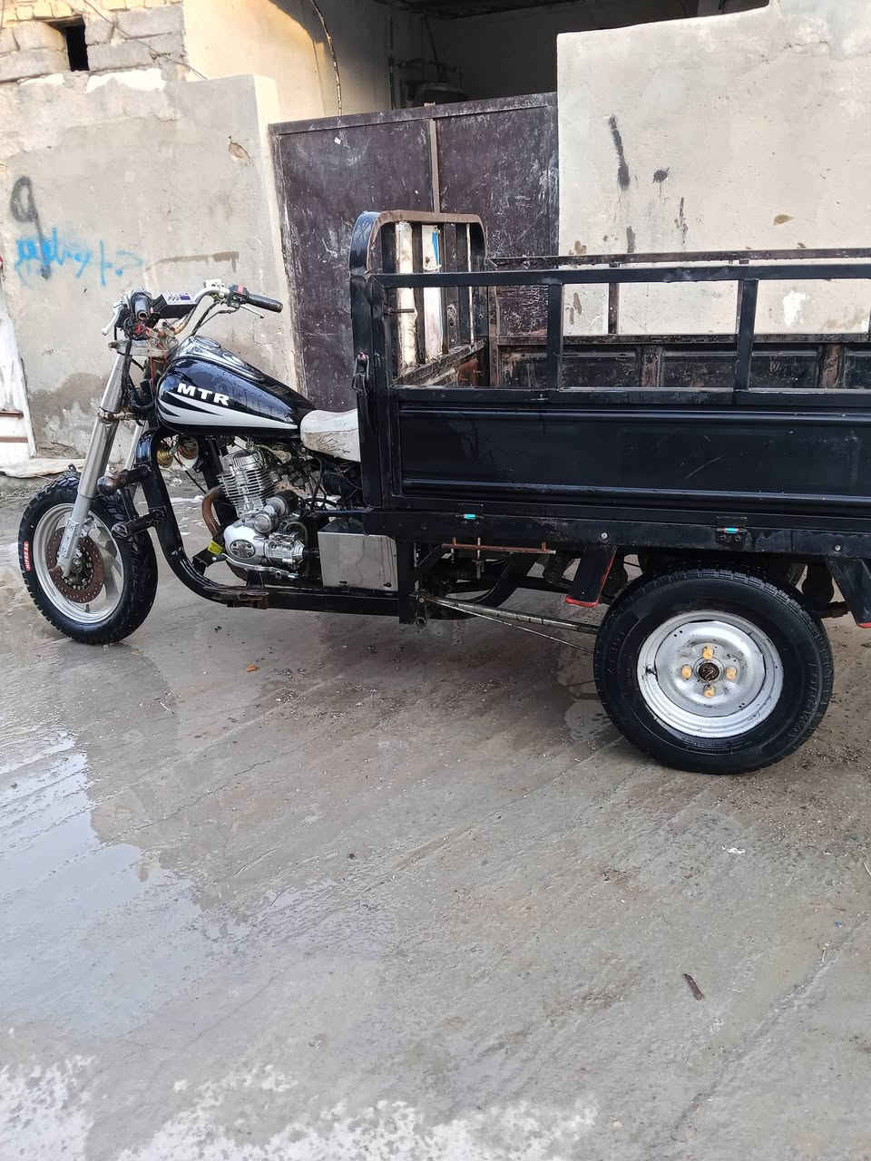 السلام عليكم ستوته للبيع مديل 2014 امتيار اوراق  العنوان ناصريه قرب حي الصناعي  السعر  مليون وربع وبيها مجال ***********
