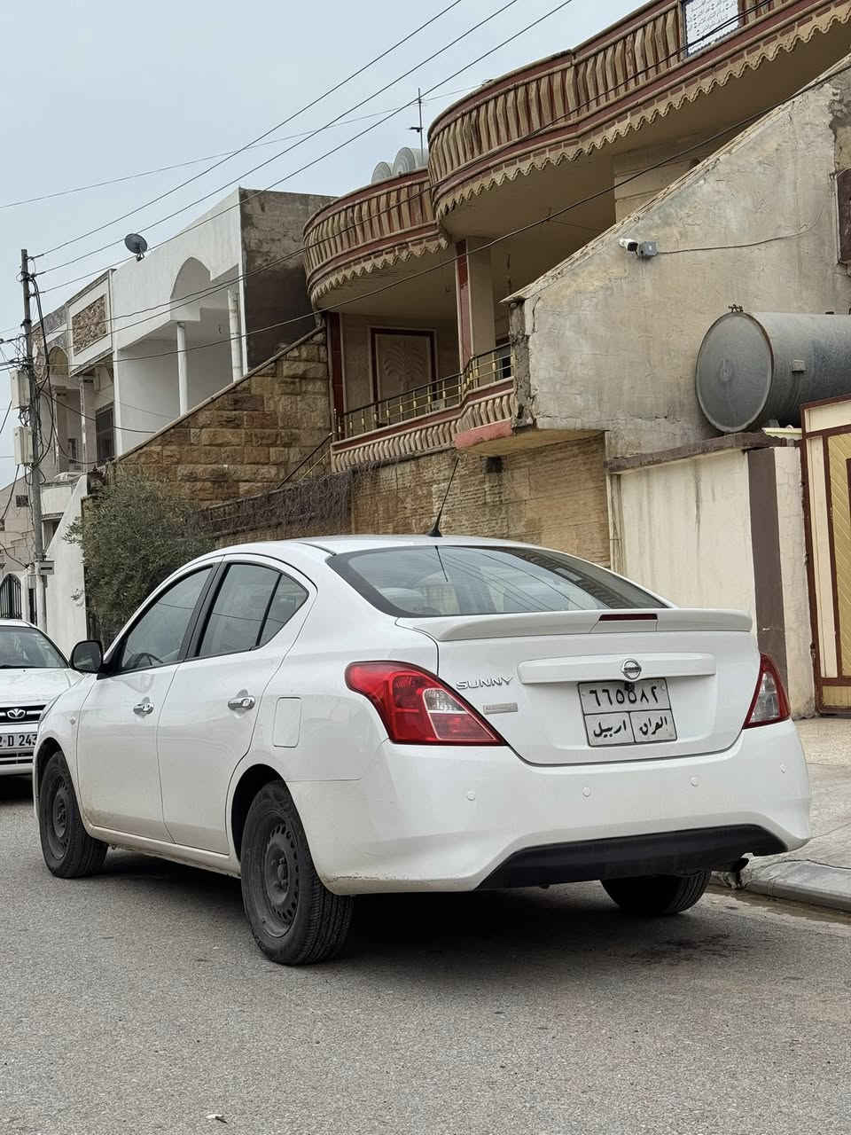 نيسان صني 2021 خليجي شركة
سعر 105 ورقة 
بي بوياغ / بدون صبغ 
3 تعديل بارد ☑️
دبل كيج-يده نيكل-تحكم استيرن-مرايه كهربائي - 2 جام كاره بايي- بالي صندوق
عنوان قضاء بردرش-دهوك
تلفون واتساب فايبر
***********
