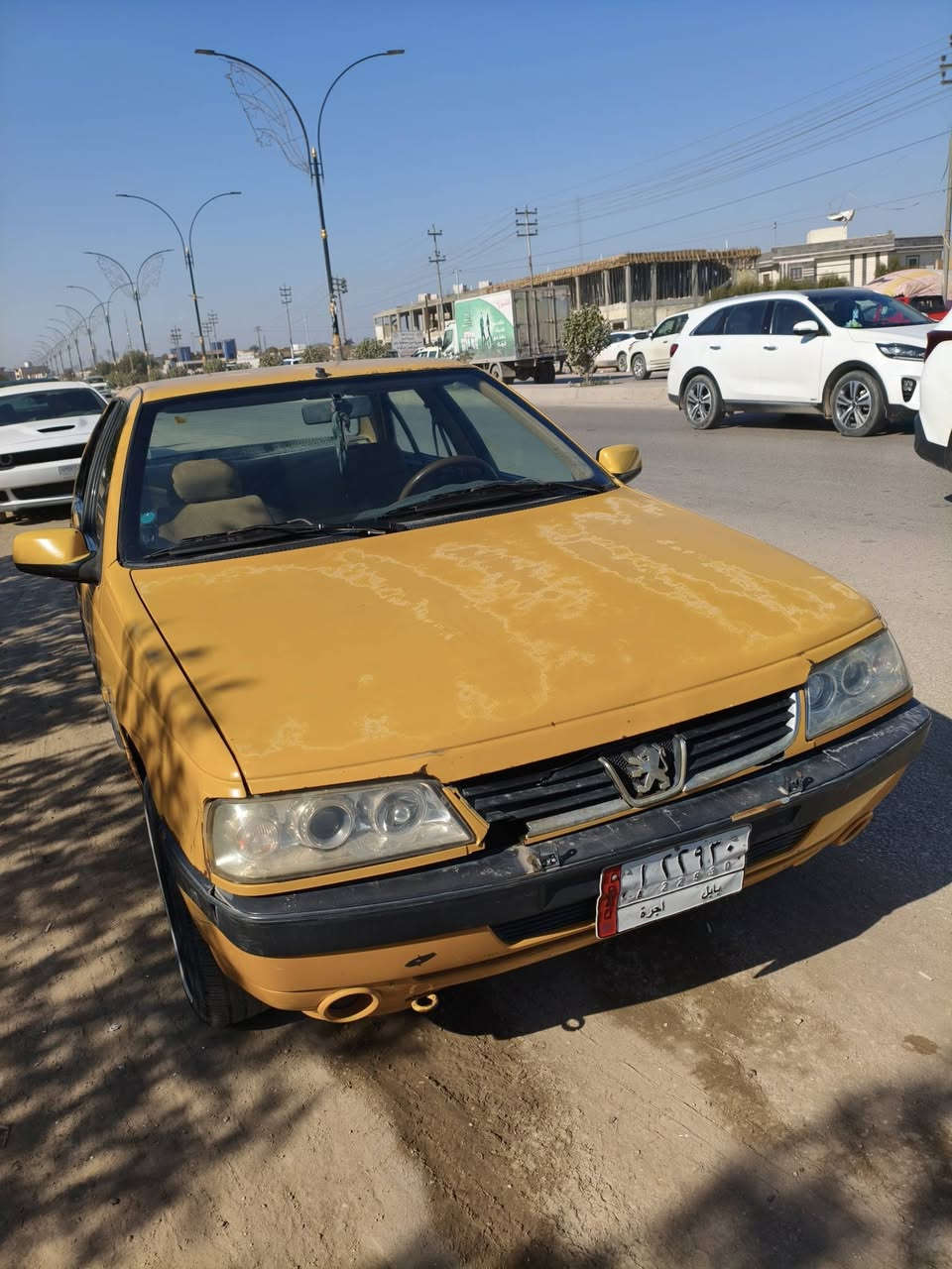 بيجو 2013 صفرة رقم بابل بأسمي مشروع وطني السيارة صفرتها من ناحية الغرامات و الهيئة و جاهزة من مكينة و كير و حدادة تبريد السيارة بيها رشات بالدواير سعرها 30 ورقة مكاني بابل الحلة الرقم 
***********
***********
