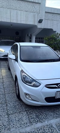 اكسنت 2013 الشركة العامة رقم بغداد  لون ابيض مكفول من الحادث و الصبغ  ...