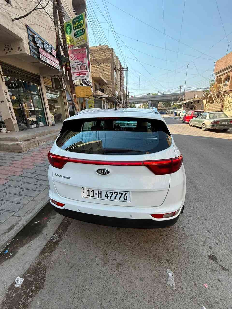 السلام عليكم 
للبيع للبيع كيا سبورتج 2018 خليجي
حادث باب الصدر وجاملغ ايمن تبديل 
كير مكينه كفاله  
تبريد شغال 
سياره جاهزه مكاني بغداد كاظميه 
للاستفسار الاتصال ***********
السعر 162 وبيها مجال
