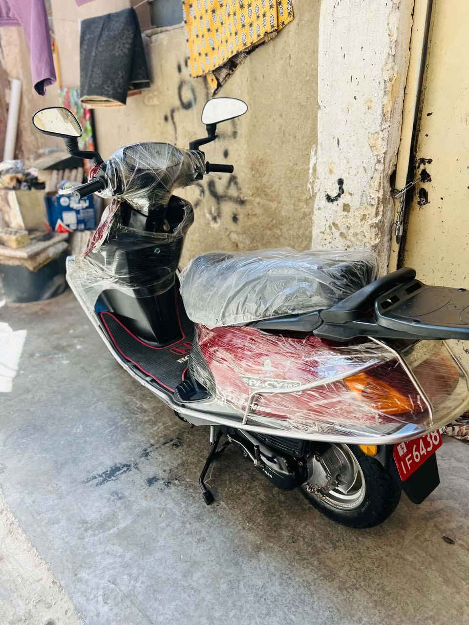 سلام عليكم سبيسي ماليزي موديل2023 فول لنضافه ونعومه سعرها600وبيها مجال مكاني واسط نعمانيه***********
