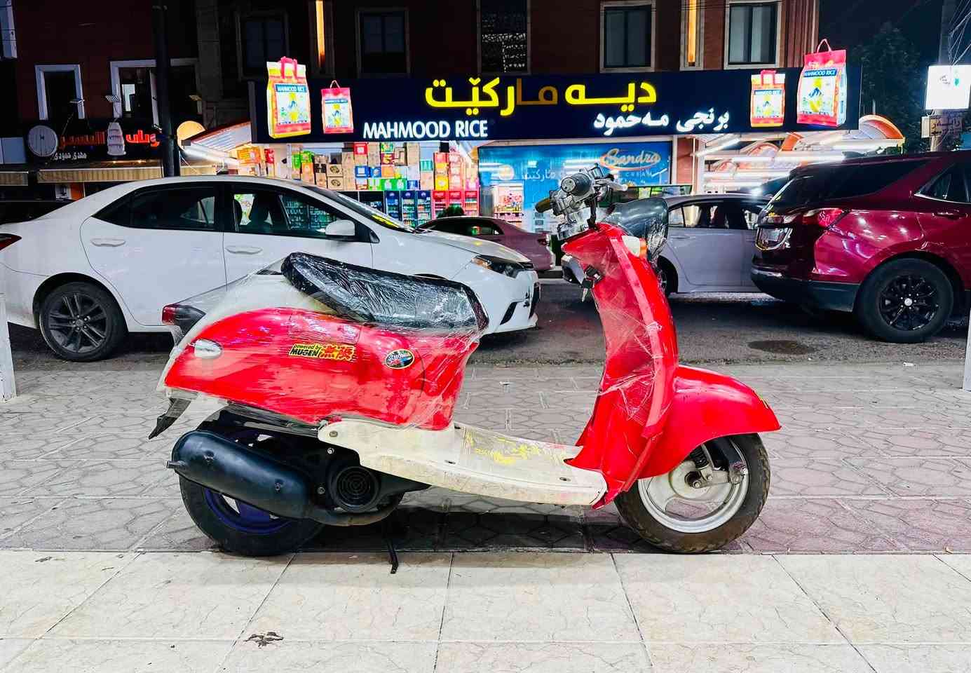 للبيع متور، يامها عبد الحليم ياباني محرك طلقة كهربائيات كامل شغال   تايرات جدد السعر 285 الف فية مجال رقم التلفون *********** فية واتساب
