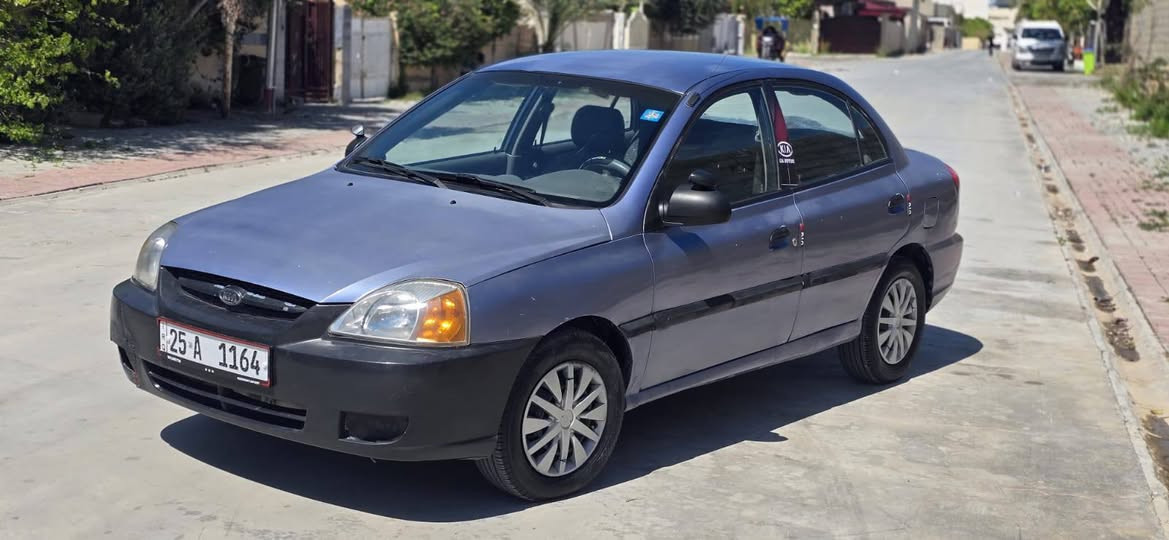 كيا ريو 2005كامله بدون نقص تبريد تدفئ شغال صبغ عام ضربه جامرلغ خلفي جهة السايق مكينه16
سنويه ارقام هزه جدد تحويل ثاني يوم  مكان السياره كركوك  ‏‪***********‬‏ السعر 50 مكلف بنشر كركوك, العراق

