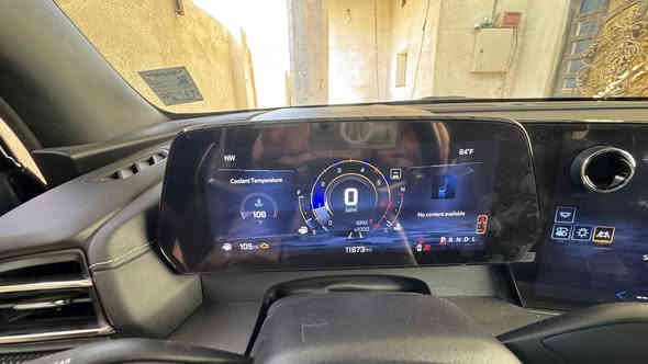 السلام عليكم ورحمة الله  للبيع ترافرس ٢٠٢٤ Lt الشكل الجديد رقم البصرة 1GNERGKS6RJ243460
***********
***********
