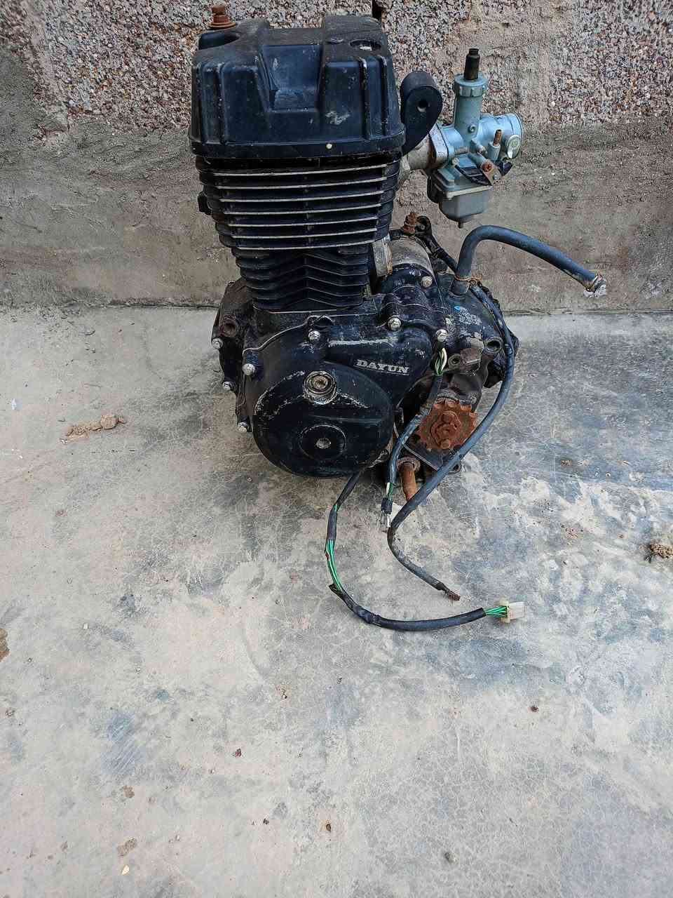 محرك دايوان ليتي2023 نظيف بي بستم.... العنوان كوت الدجيلي.../***********
